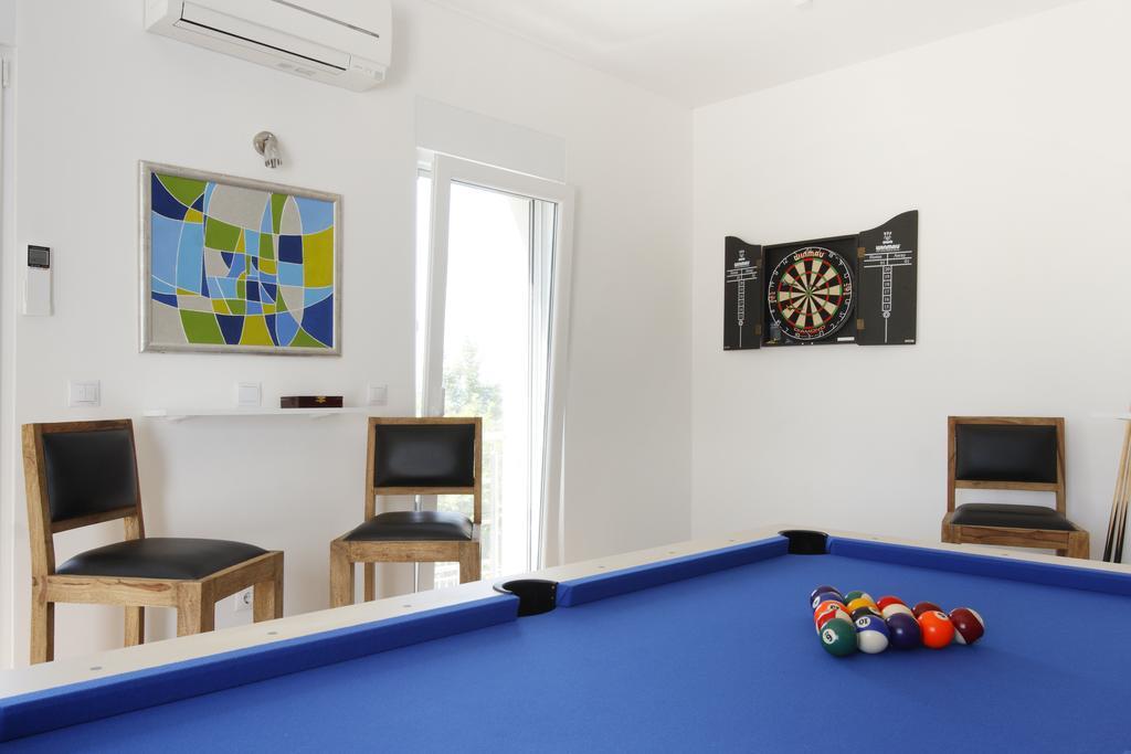 Villa Mermaid Your Croatian Haven With Luxury Pool And Scenic Views Podstrana Exterior foto